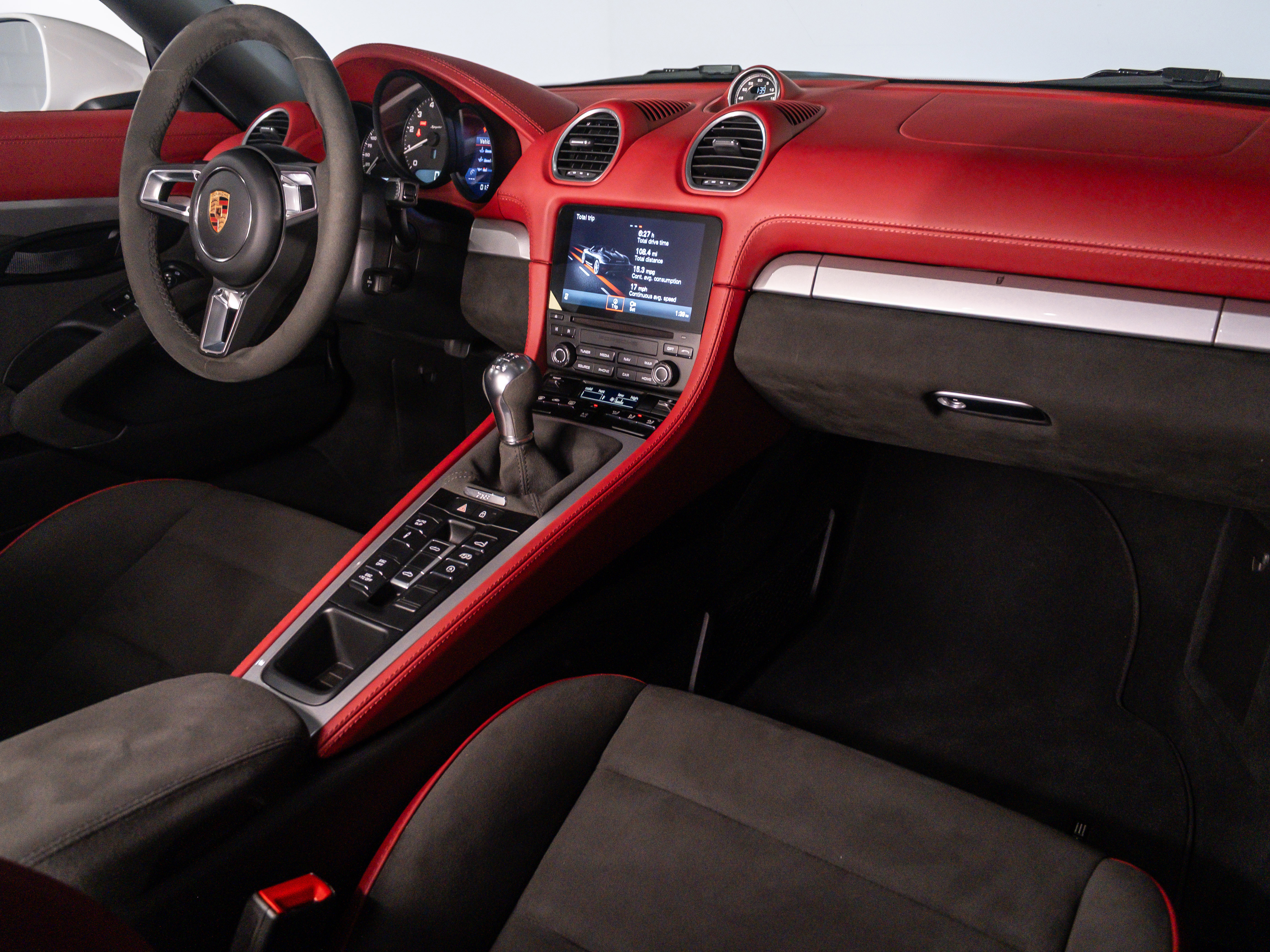 2023 Porsche Boxster Spyder photo 34