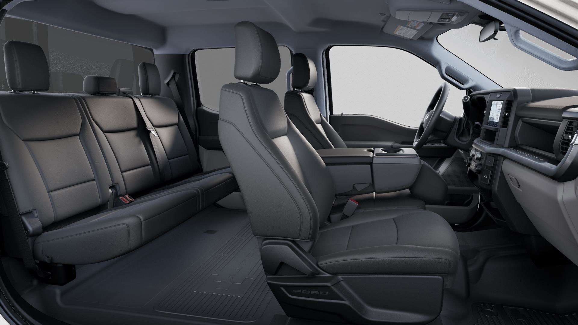 2025 Ford F-250 photo 3