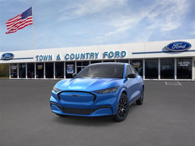 2025 Ford Mustang Mach-E Premium photo 2