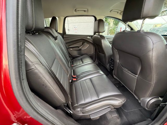2013 Ford Escape SEL photo 19