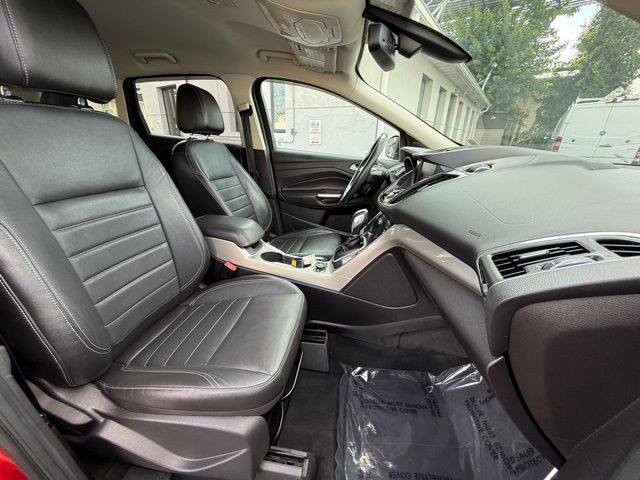 2013 Ford Escape SEL photo 23