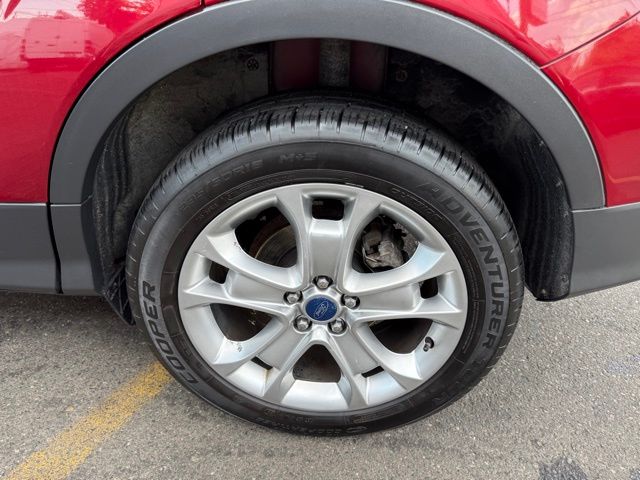 2013 Ford Escape SEL photo 32