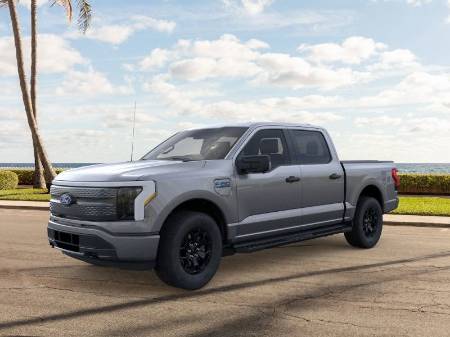 2025 Ford F-150 Lightning XLT