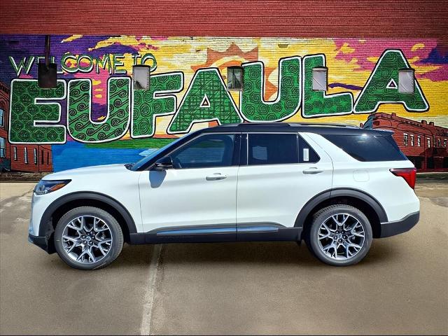 2025 Ford Explorer Platinum photo 2