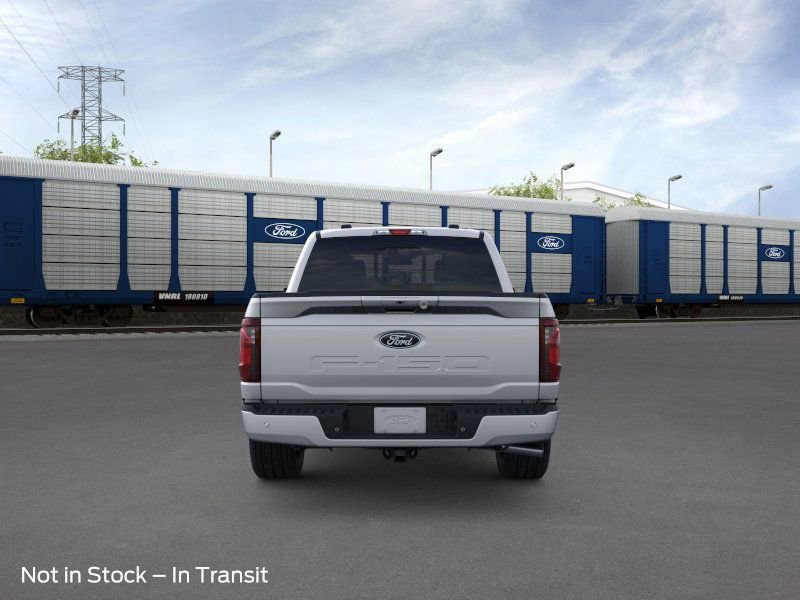 2025 Ford F-150 XLT photo 5