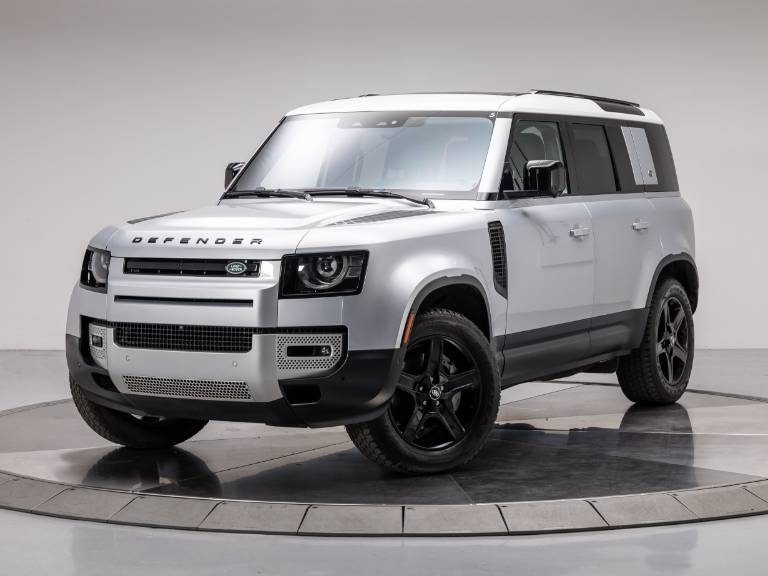 2022 Land Rover Defender 110 SE
