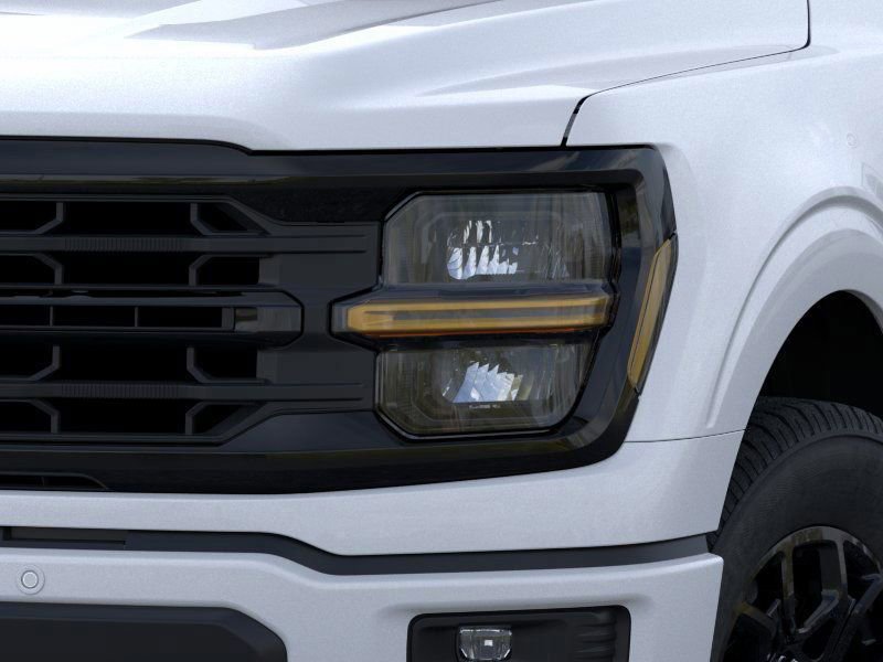 2025 Ford F-150 XLT photo 18