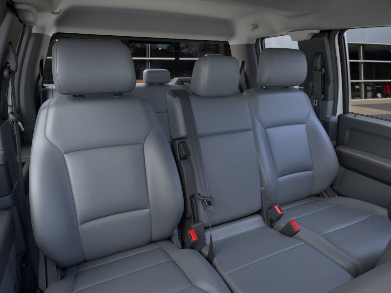 2025 Ford F-350 photo 7
