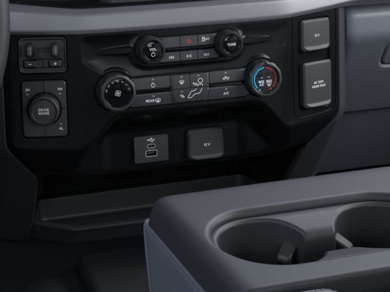 2025 Ford F-350 photo 11