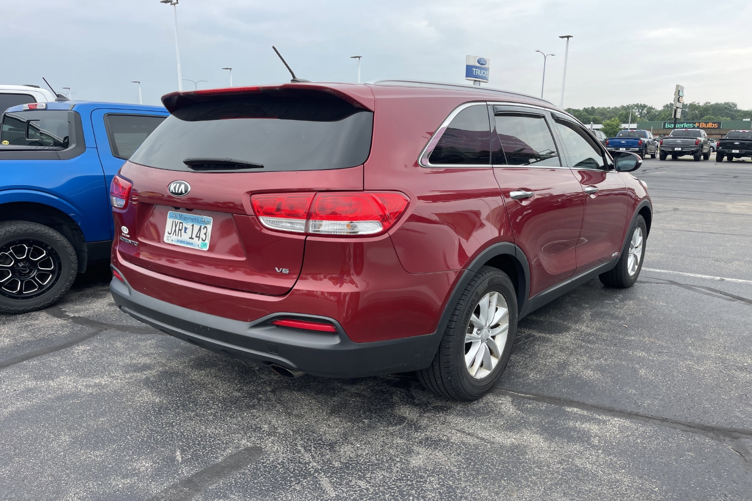 Used 2017 Kia Sorento LX with VIN 5XYPGDA52HG188229 for sale in St. Cloud, Minnesota