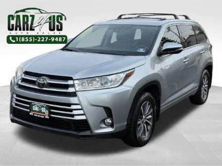 2017 Toyota Highlander SE