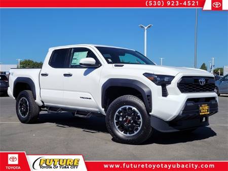 2025 Toyota Tacoma Hybrid TRD OFF Road
