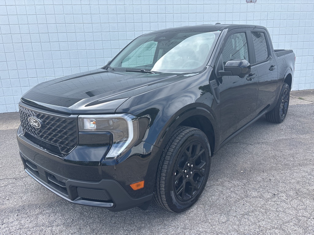 New 2025 Ford Maverick LARIAT