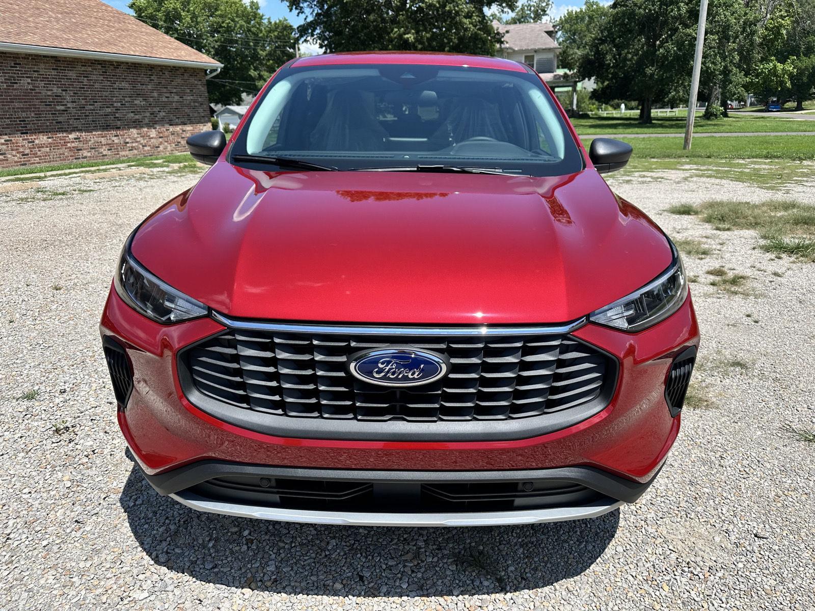 2025 Ford Escape Active photo 3