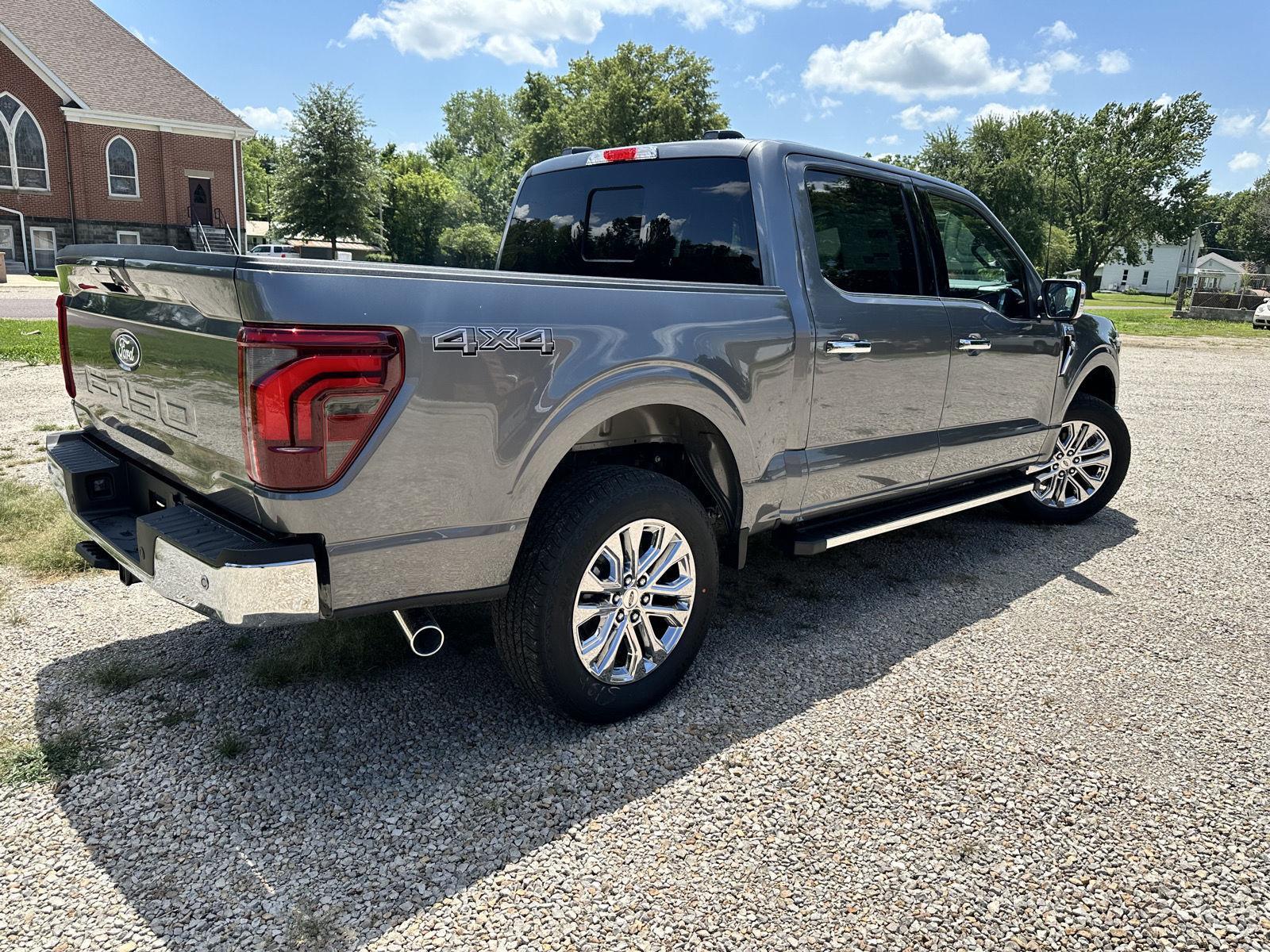 2025 Ford F-150 Lariat photo 5