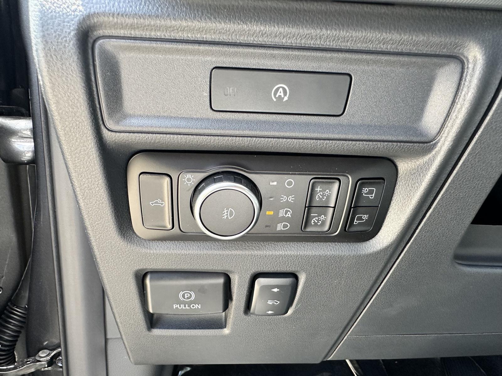 2025 Ford F-150 Lariat photo 23