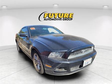 2014 Ford Mustang V6