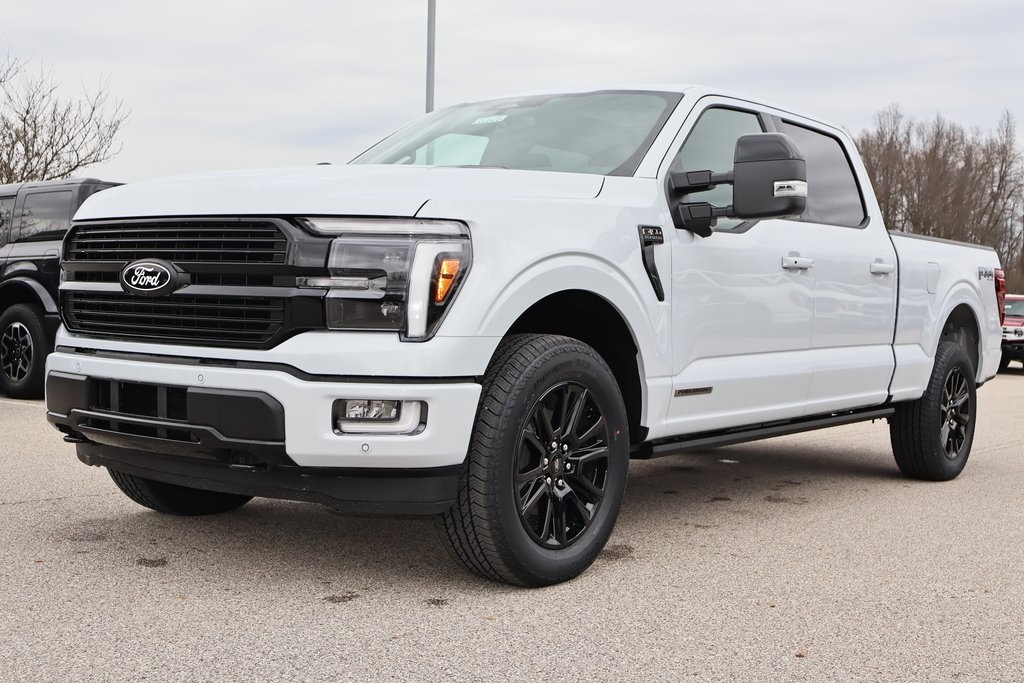 2025 Ford F-150 Platinum photo 4