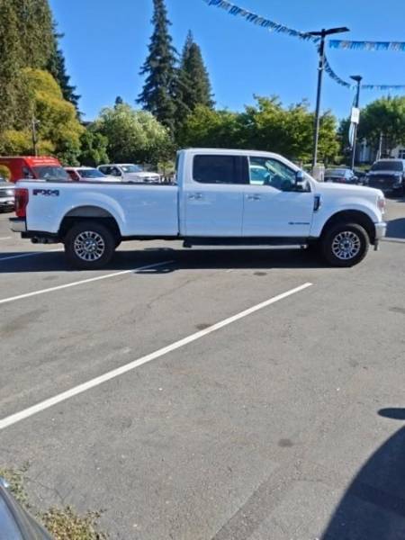 2022 Ford F-350SD XLT
