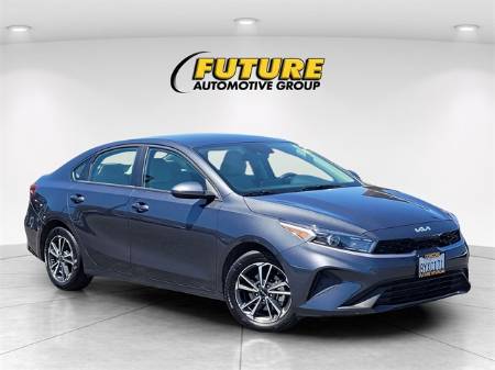 2022 Kia Forte LXS