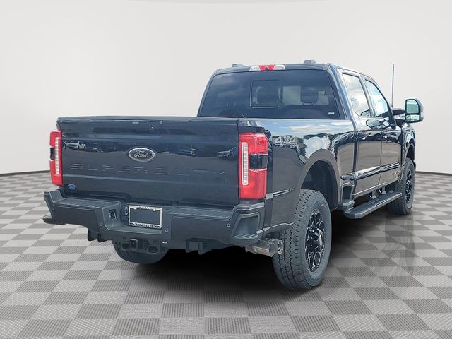 2025 Ford F-350 Lariat photo 4