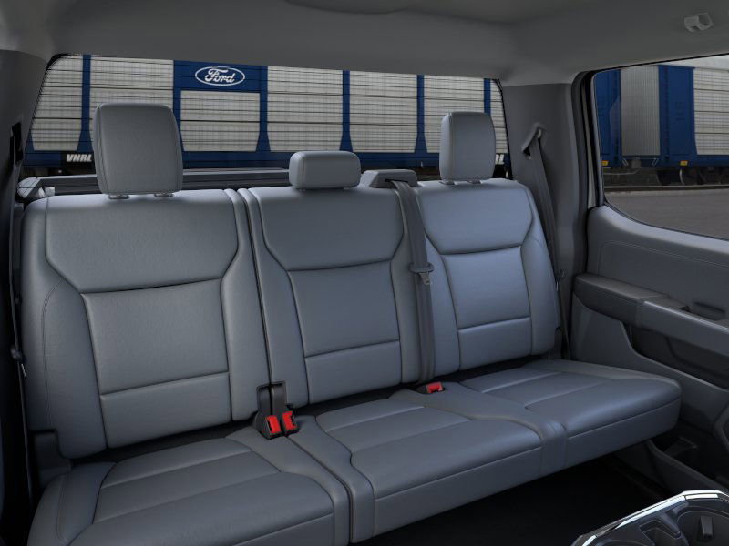2025 Ford F-150 Lightning photo 7