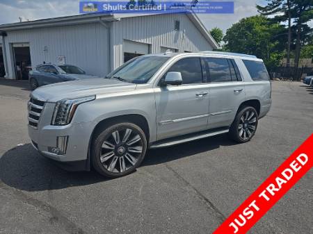2018 Cadillac Escalade Luxury