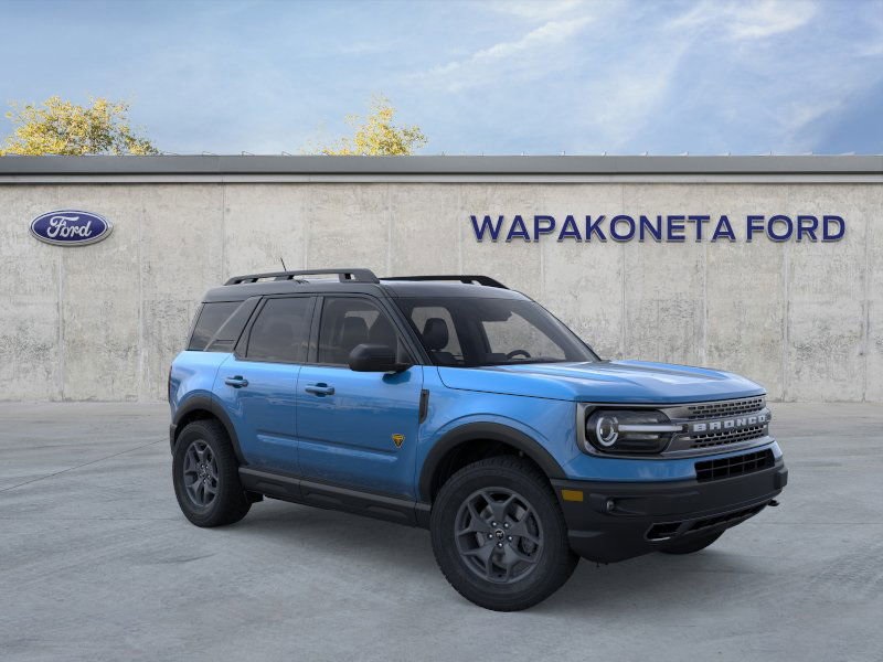 2024 Ford Bronco Sport Badlands photo 2