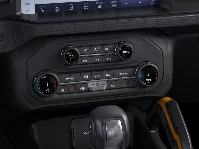 2024 Ford Bronco Badlands photo 15