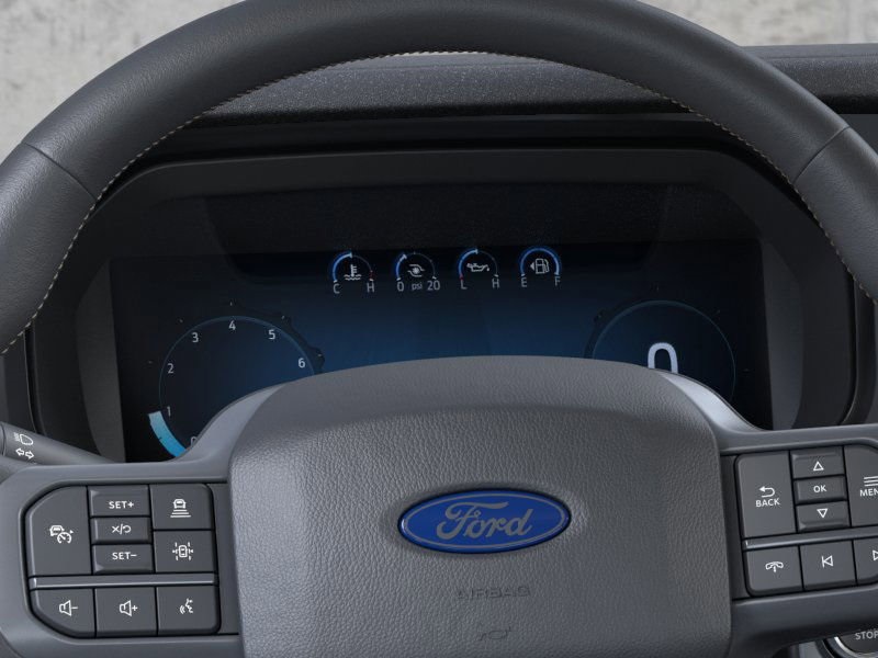 2025 Ford F-150 Lariat photo 8