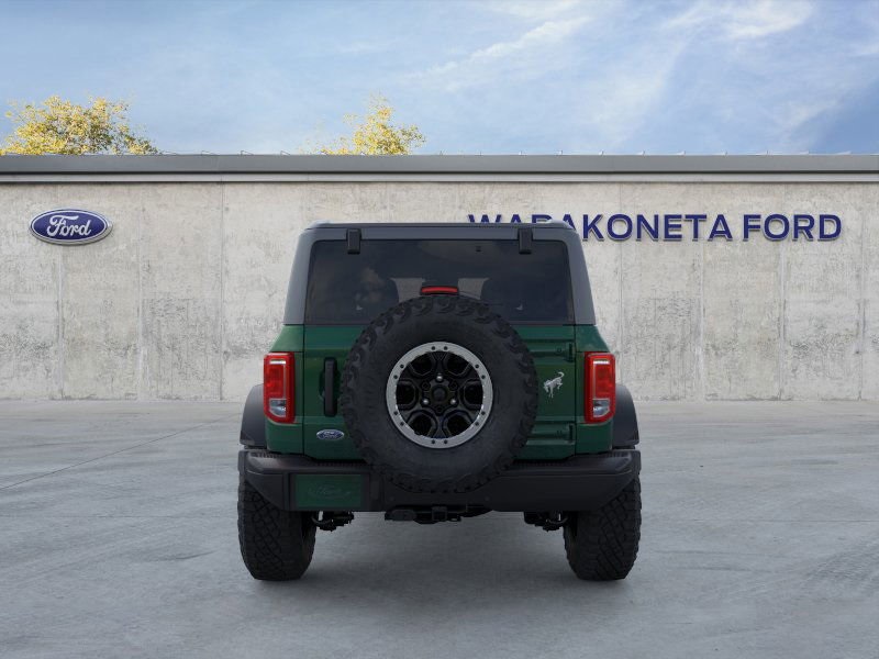 2024 Ford Bronco Black Diamond photo 5