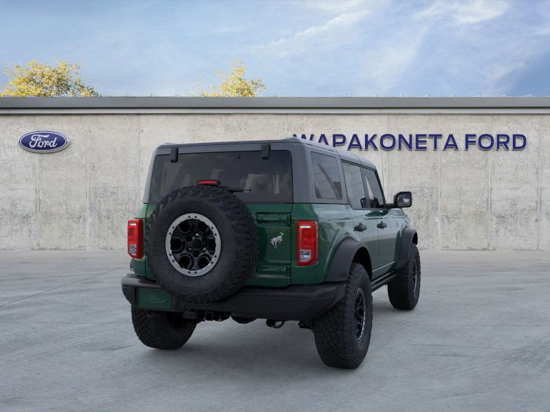 2024 Ford Bronco Black Diamond photo 8
