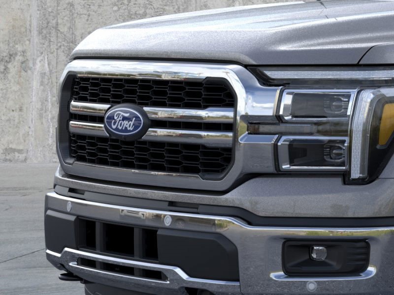 2025 Ford F-150 Lariat photo 12