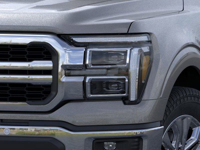 2025 Ford F-150 Lariat photo 13