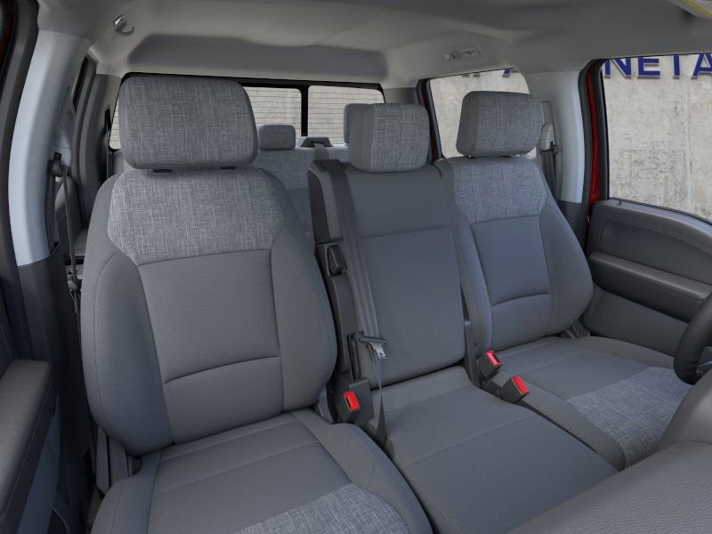 2025 Ford F-250 XLT photo 5