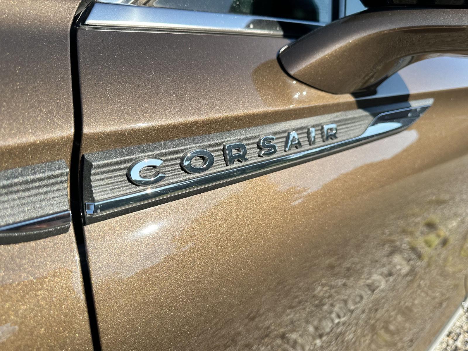 2022 Lincoln Corsair Standard photo 20