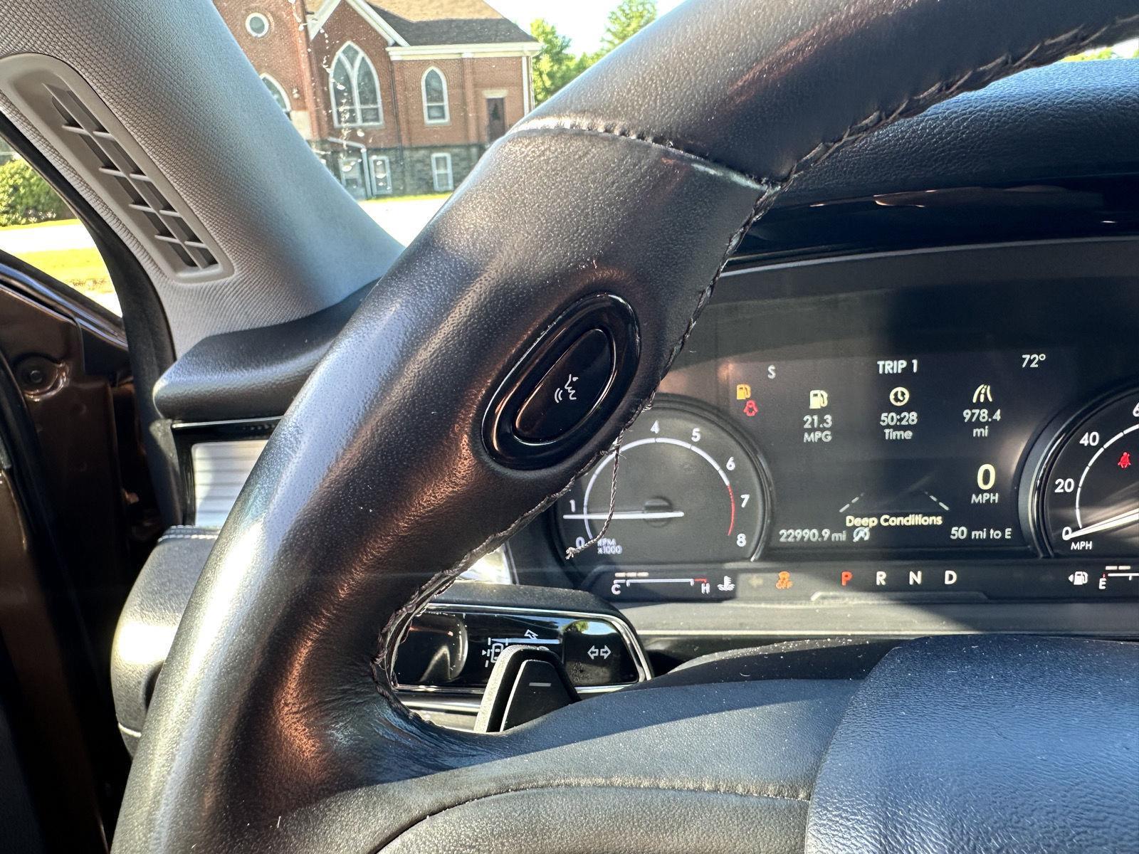 2022 Lincoln Corsair Standard photo 26