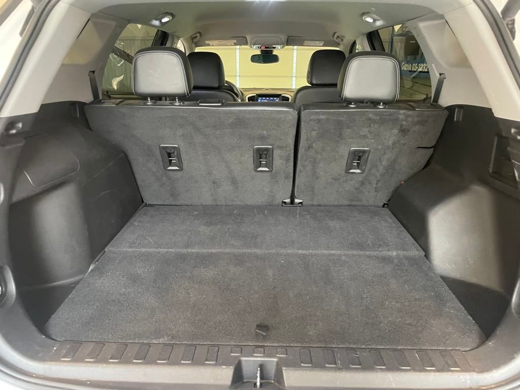 2023 Gmc Terrain SLT photo 18