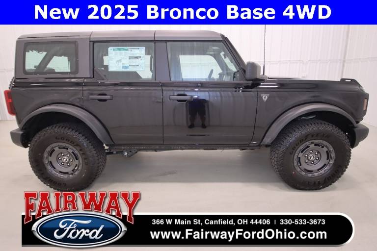 2025 Ford Bronco Base