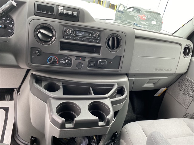 2026 Ford E-350 Base photo 17