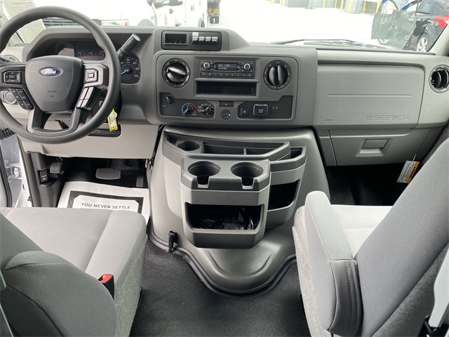 2026 Ford E-350 Base photo 22