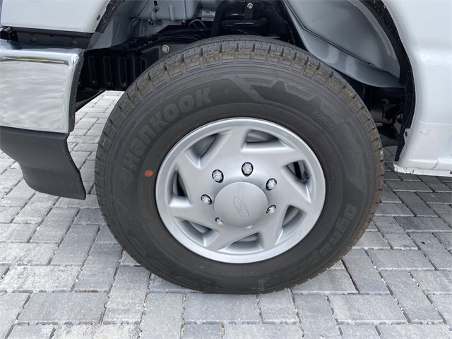 2026 Ford E-350 Base photo 25