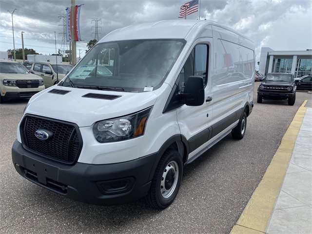 2025 Ford Transit Cargo Van photo 3