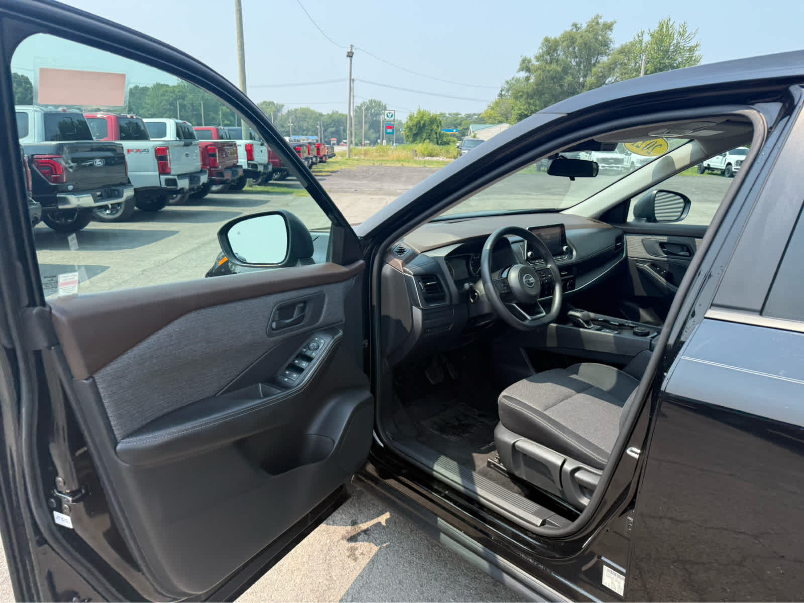 2021 Nissan Rogue S photo 6