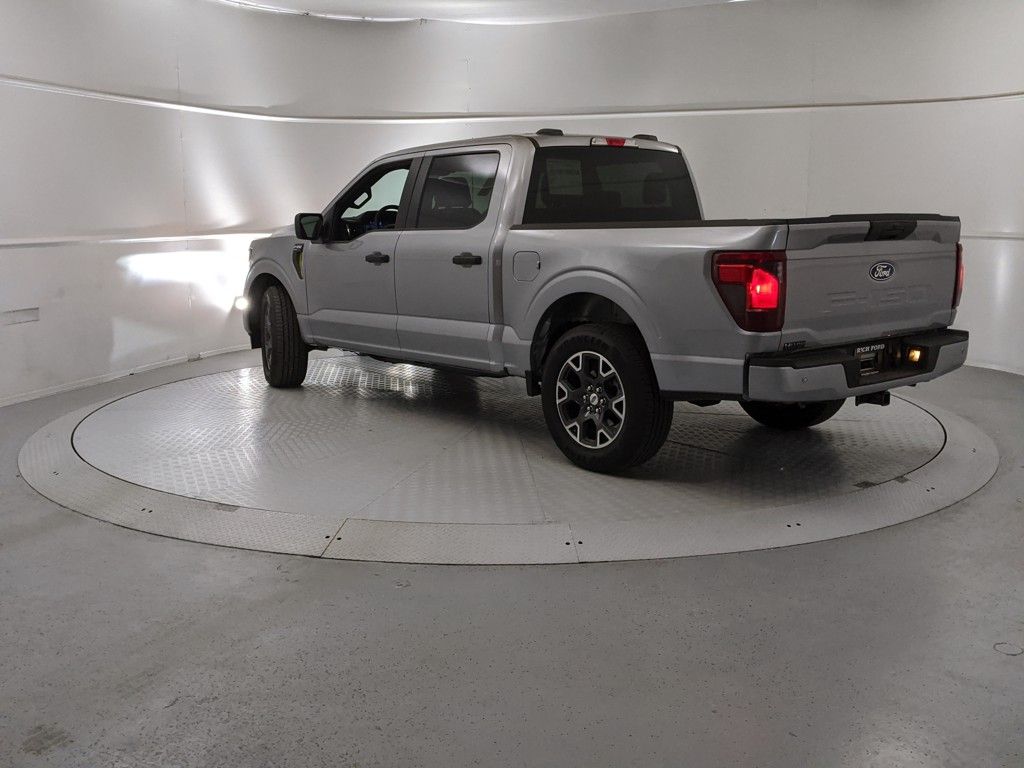 2025 Ford F-150 STX photo 4