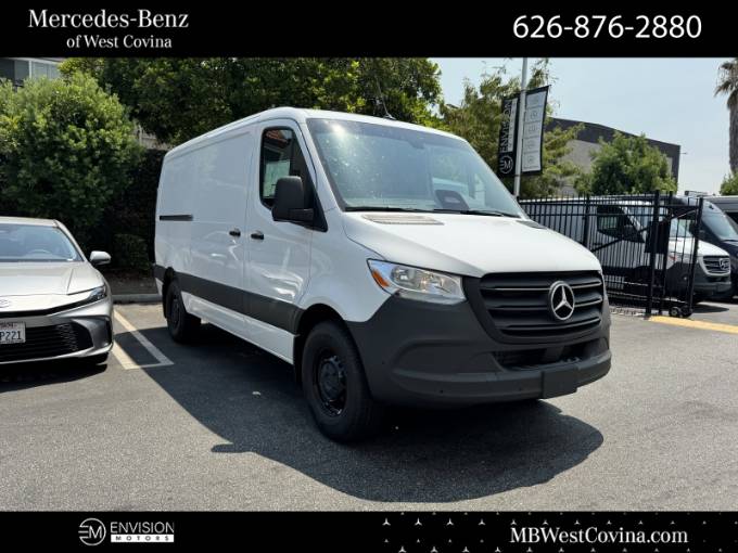 2025 Mercedes-Benz Sprinter Cargo Van Cargo 144 WB