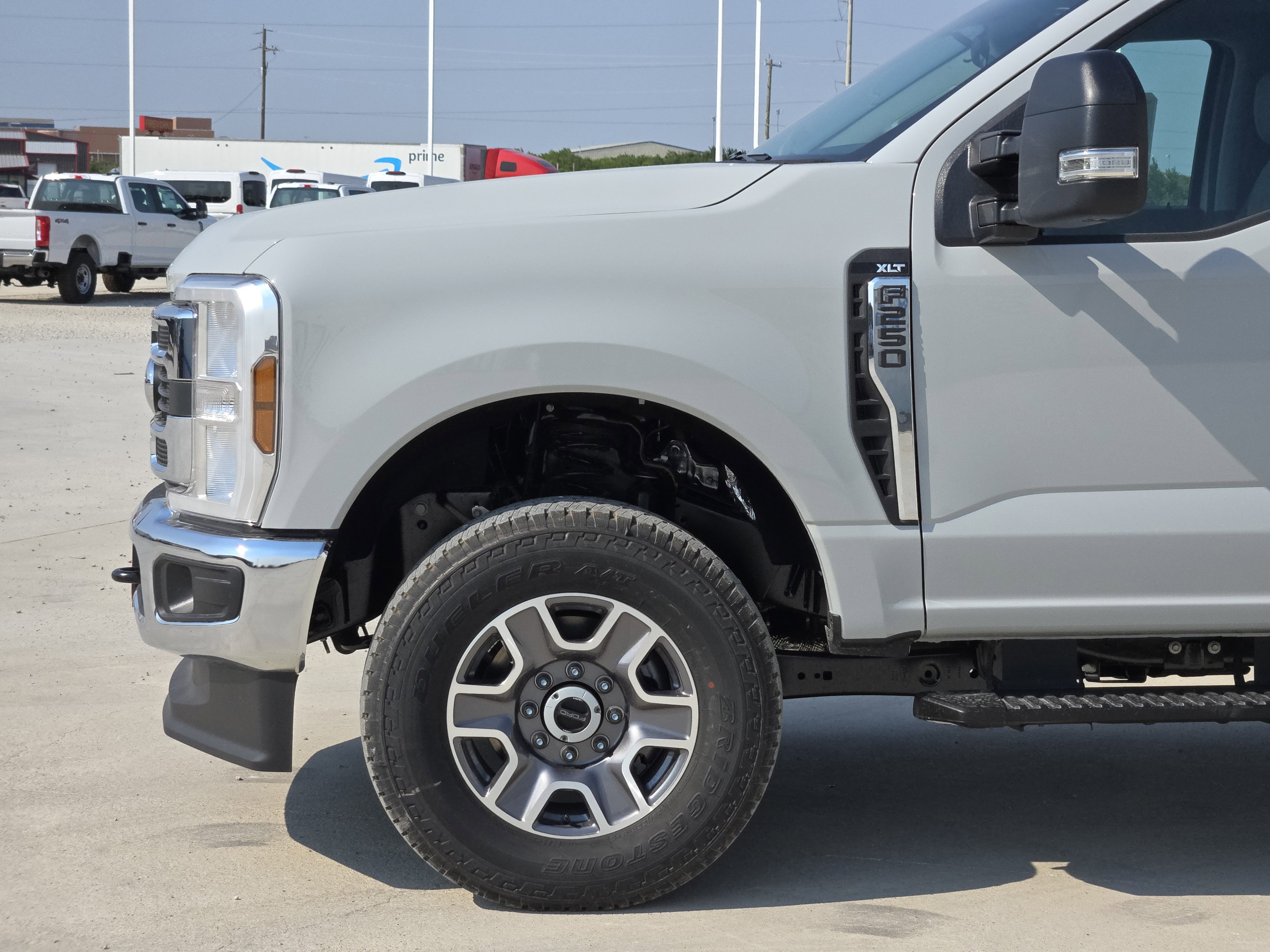 2025 Ford F-250 XLT photo 5