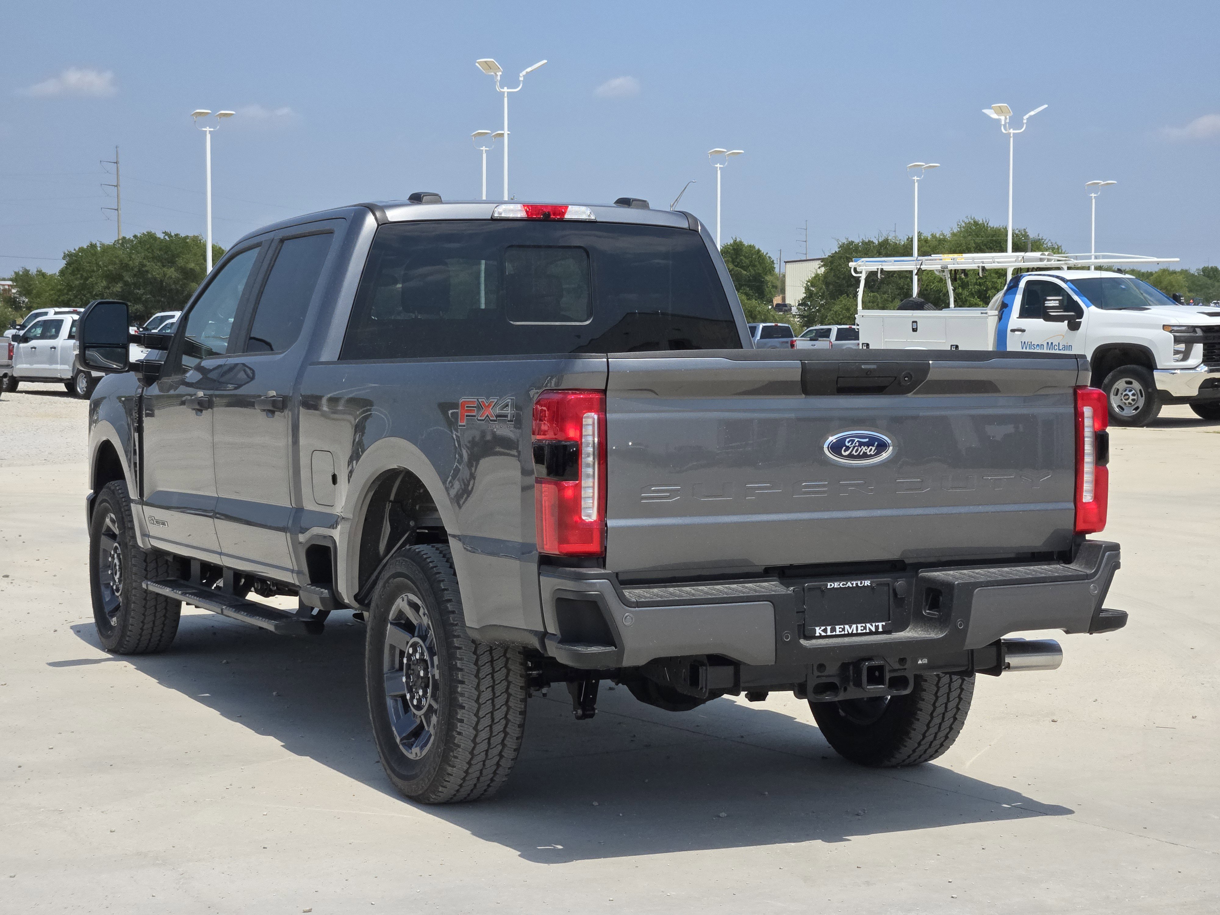 2025 Ford F-250 XL photo 3