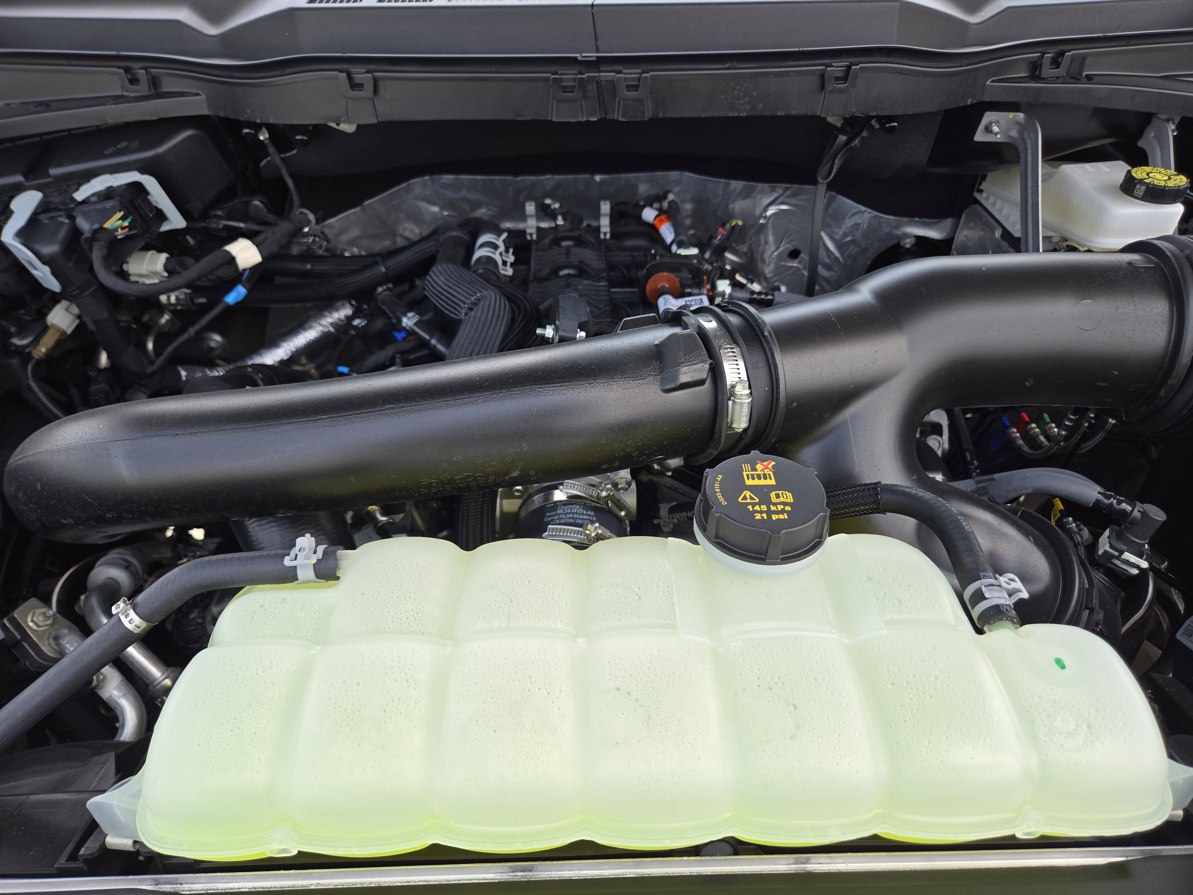 2025 Ford F-150 Lariat photo 21