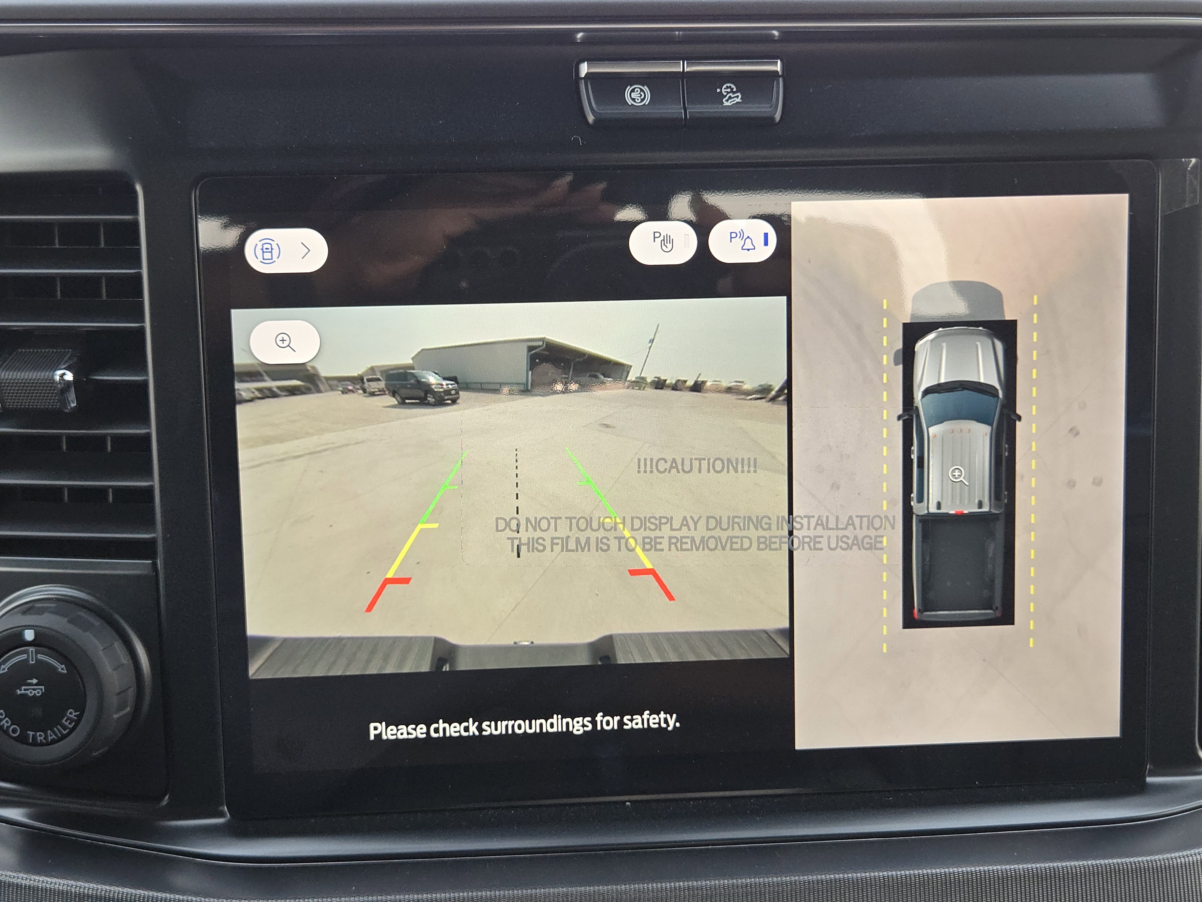 2025 Ford F-250 Platinum photo 10